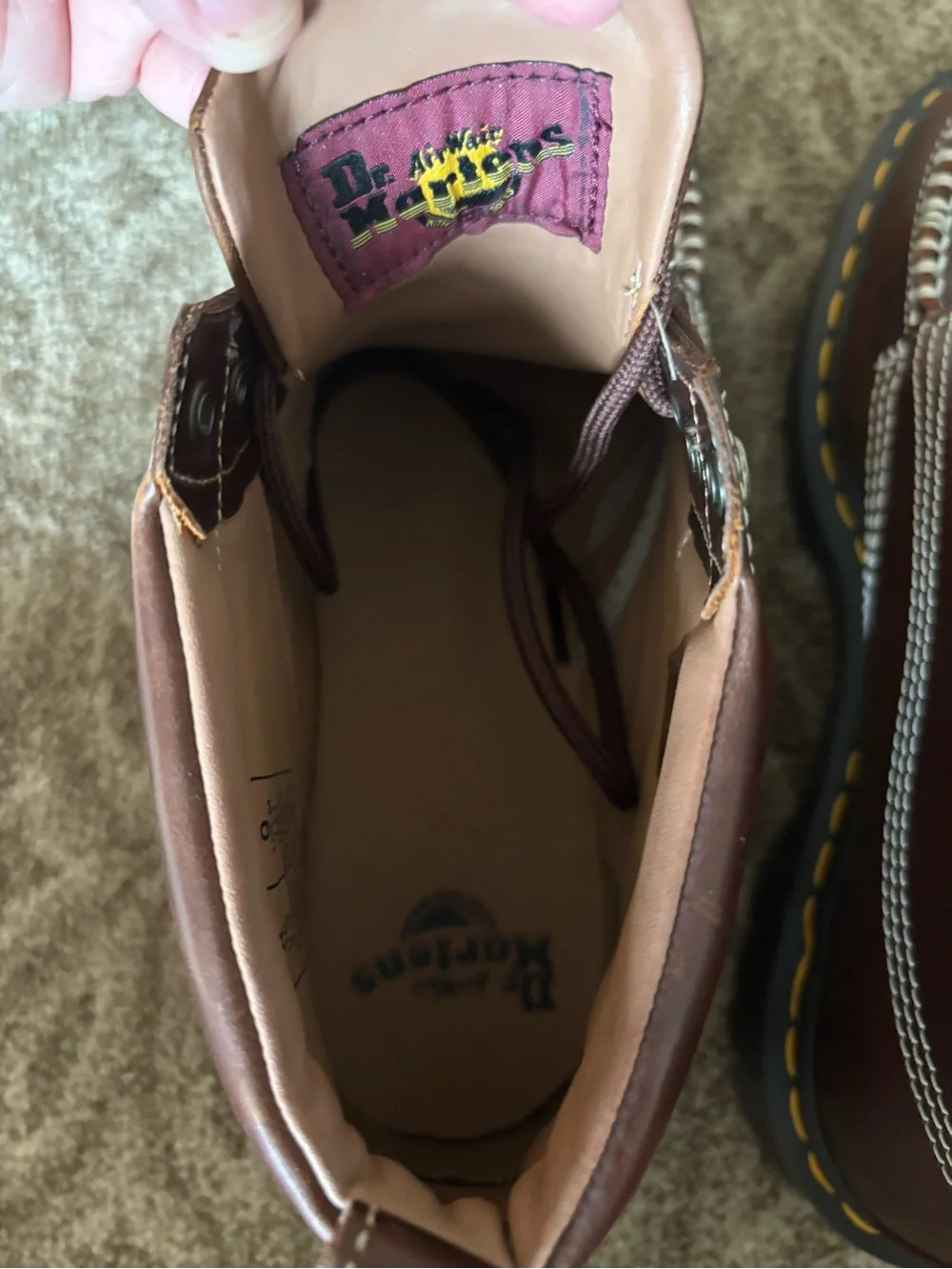 Dr. Martens smooth dark
